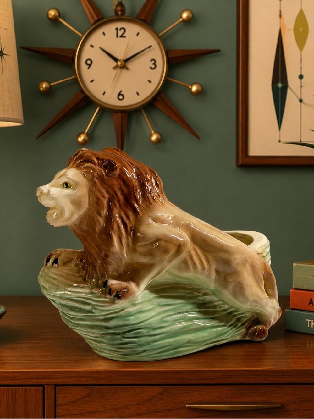 Vintage RRPCo Lion Planter Roseville Ohio Early Mid Century Jungle Pride Rock